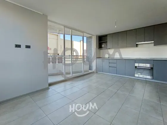 Departamento Avenida Fermín Vivaceta Id: 125404