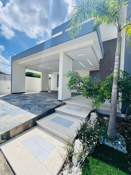 Casa En Venta En Gurabo  3 Hab. Y 250 M² De Terreno