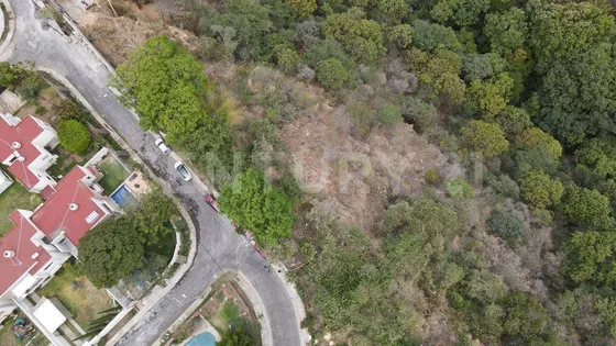 Terreno En Venta Descendiente En Av. Subida A Chalma, Cuernavaca, Morelos