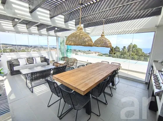 Marbella, Exclusivo Duplex Con Impresionante Vista Al Mar