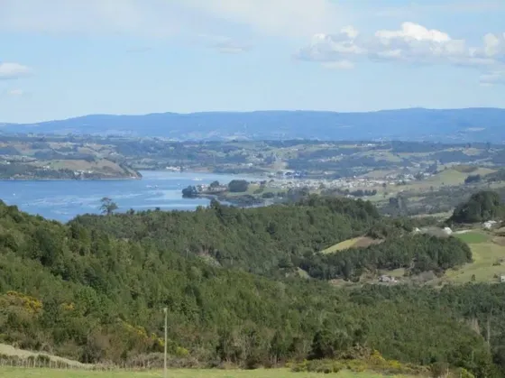 Parcela 1,37 Ha Con Casa-vista Al Canal Dalcahue