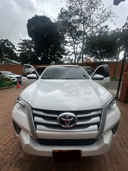 Toyota Fortuner 2.7l