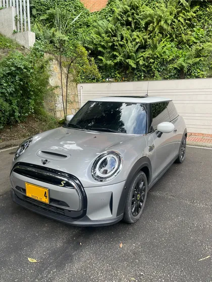 Mini Cooper Se 0.0 Iconic At