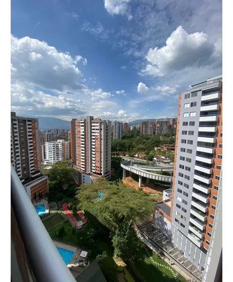 Apartamento Para La Venta En Envigado Sector La Abadía 