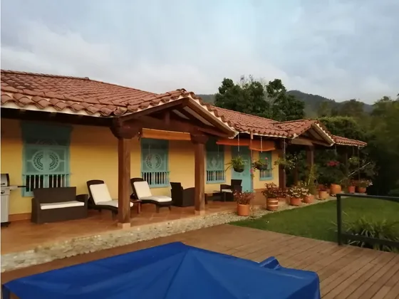 Casa Lote En Venta Guatapé En Sector Los Benedictinos