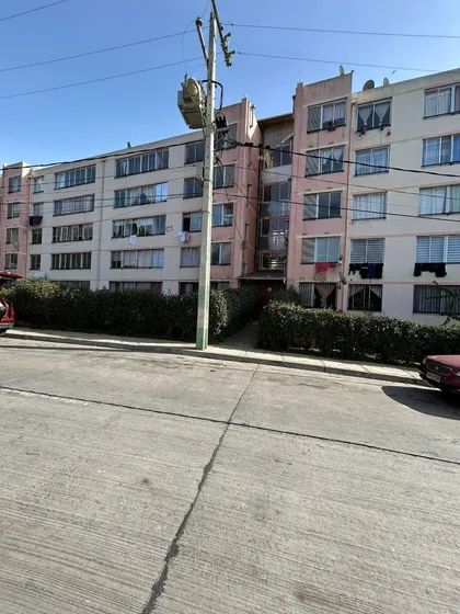 Se Vende Comodo Departamento En Cerro La Cruz Valparaíso 