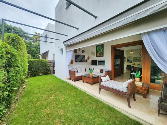 Casa Amueblada Patio Proyecto Cerrado Las Carmelitas Santiago
