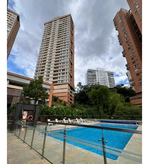 Venta Apartamento Moderno El Poblado Los Balsos