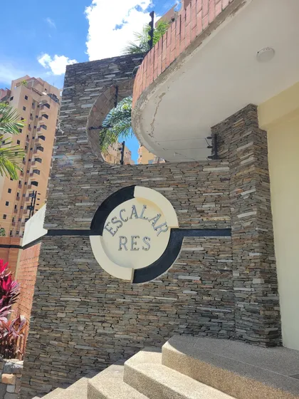 Yenileth Lozada Vende Apartamento En Valencia 