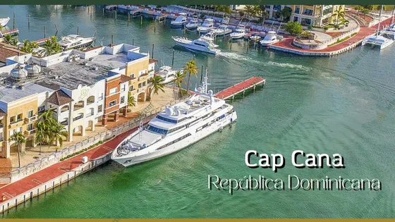 Villa En Cap Cana, 2 Niveles, Con 10 Habilitaciones Frente Al Campo De Golf