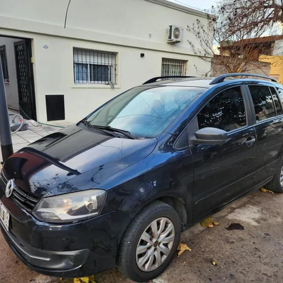 Volkswagen Suran 1.6 Comfortline 101cv 11a