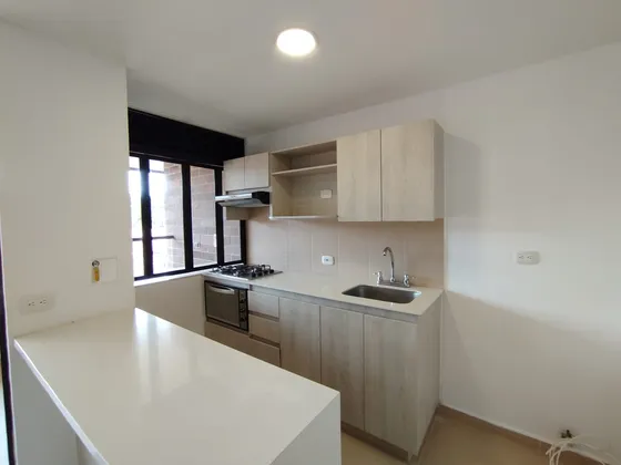 Arriendo Apartamento En El Retiro