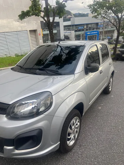 Fiat Uno 1.0 Drive Flex 5p