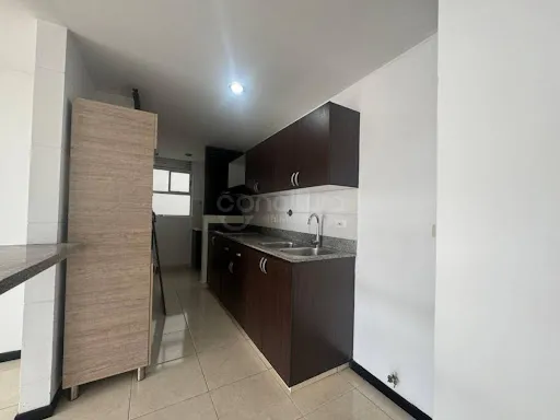 Apartamento En Arriendo Loma Del Barro 472-7003