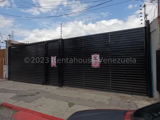 Marcos González Vende Galpón Remodelado Zona Centro Oeste Barquisimeto Lara #25-4158