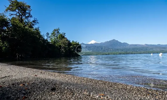 Sitio En Venta En Condominio A Orillas Del Lago Calafquén