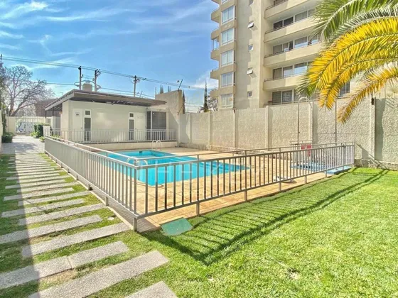 Departamento En Venta De 3 Dorm. En Macul
