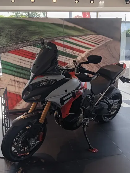 Ducati Multistrada V4 Rs
