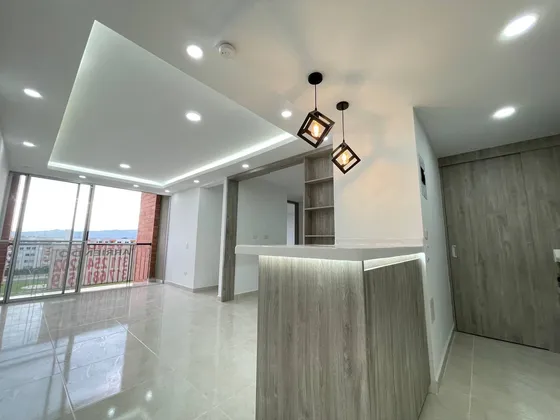 Se Alquila Hermoso Apartamento En Cr Campos De Pangola