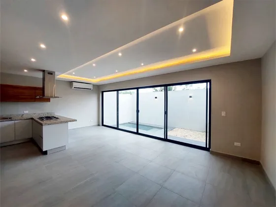 Casa En Venta En Residencial Arbolada Cancun