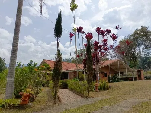 Hermosa Finca En Venta En Pacho