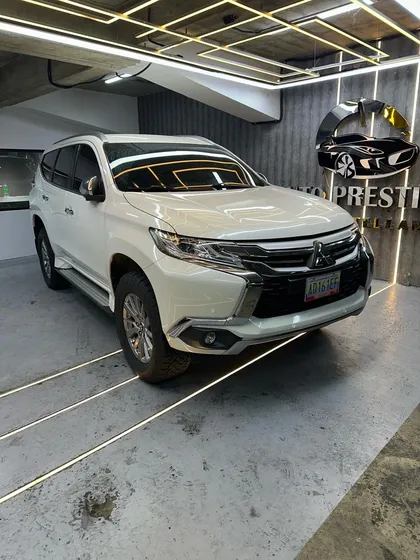 Mitsubishi Montero Sport