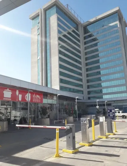 Local Comercial En Maipú Centro/ Alto Flujo/ Mes De Gracia