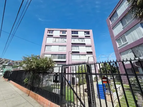 Depto Venta Centro Valparaíso Congreso Nacional 3d+1b+1estac