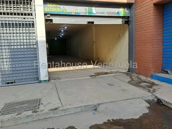 Gjg Alquiler Local A Pie De Calle , Zona Centro De Alto Trafico Maracay 25-17994 Negociable