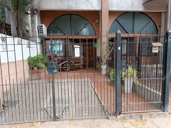 Venta Casa 3 Ambientes En Merlo Con Cochera