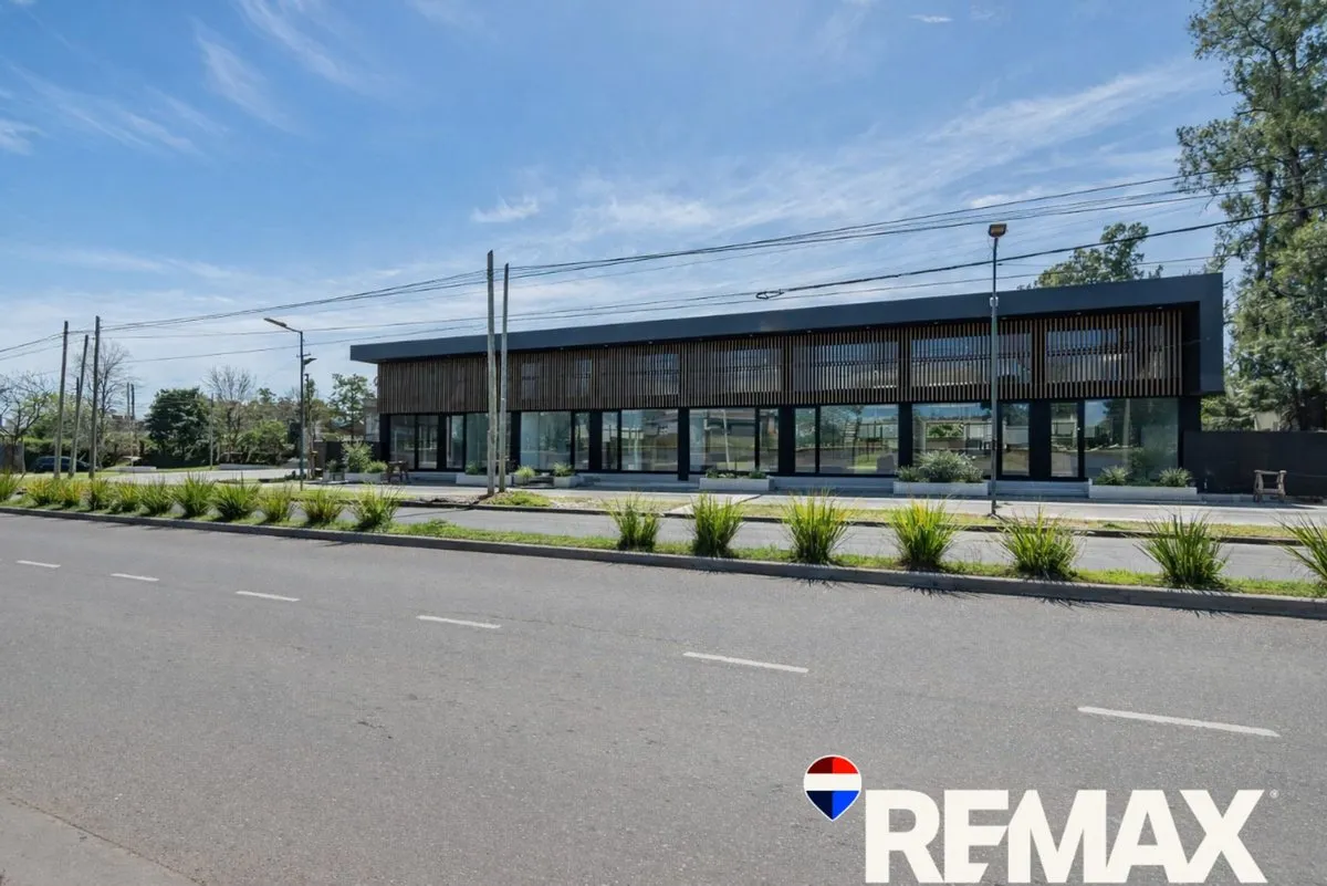 Brand-New Commercial Unit for Sale - José Hernandez