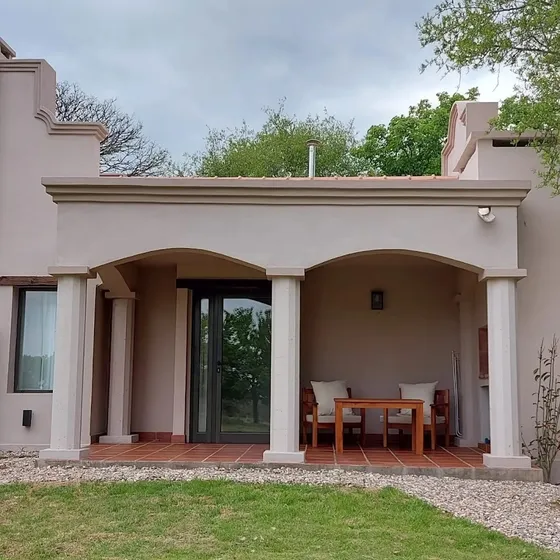 Casa En Venta En Villa De Las Rosas Apta Crédito Hipotecario