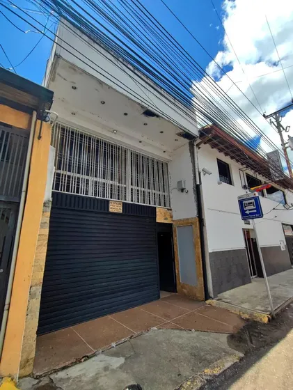 Vendo Edificio En Barrio Obrero Calle 9 #manueltorresvende