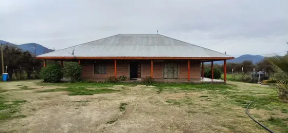 Oportunidad Melipilla 2,7 Ha. - Casa 330 M2. Aprox. + Local.