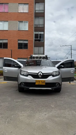 Renault Stepway 1.6 Intense Automática