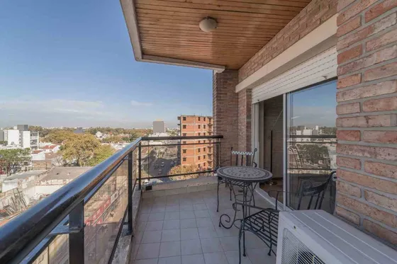 Venta Depto 4 Amb Terraza Cochera Santos Lugares