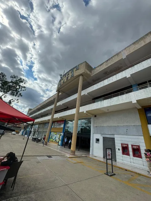 (hl28) Alquilo Local En Guacara En El Centro Comercial Guacara Plaza 