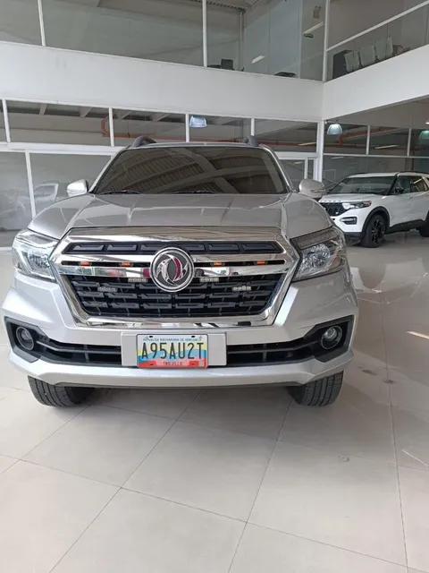Dongfeng Rich 6 Doble Cabina 4x4