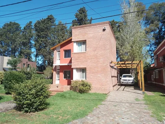 ¡oportunidad! Excelente Casa En Club De Campo Cardenal Del Monte