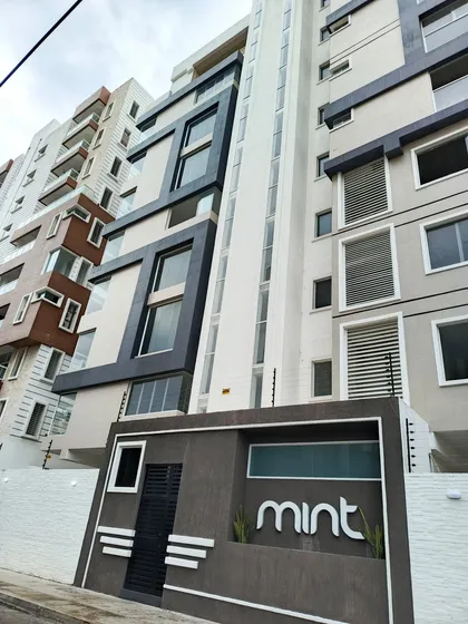 En Venta Apto En Obra Gris Urbanización La Soledad. Maracay