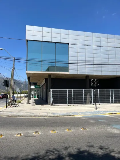 Locales En Arriendo Calera