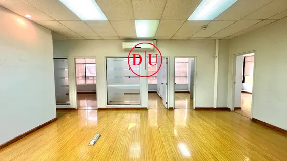 4 Oficinas Fusionadas En Arriendo  Edificio Tarapacá