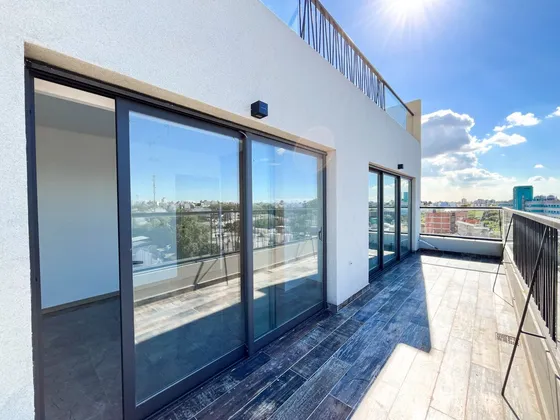 Venta 2 Amb Al Frente Con Vista Abierta!