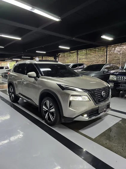 Nissan X-trail E-power 1.5 Exclusive E-4orce