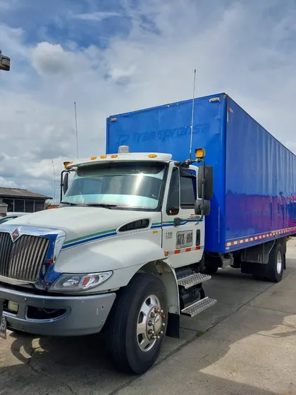 International 4300