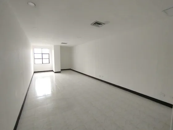 Arriendo Oficina En Milla De Oro
