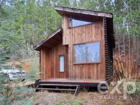 Vende Refugio Con Casa 55m2 2d Y 1b En Paredones