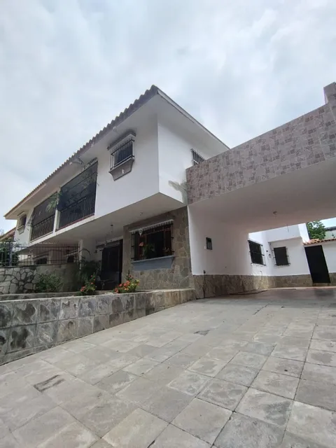 En Venta Casa Quinta De 2 Niveles En La Trigaleña Baja