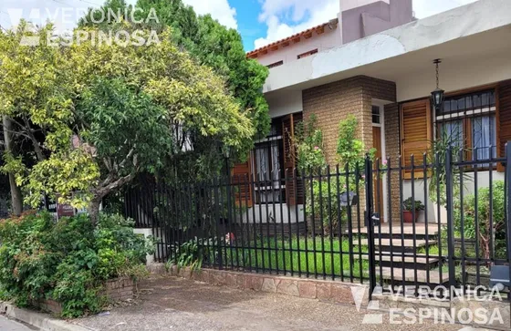 Casa En Moron Sur