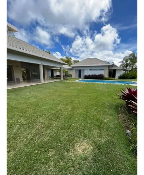 Se Vende Casa 750m2 4h+2s/5.5b+s/10p La Lagunita 9183